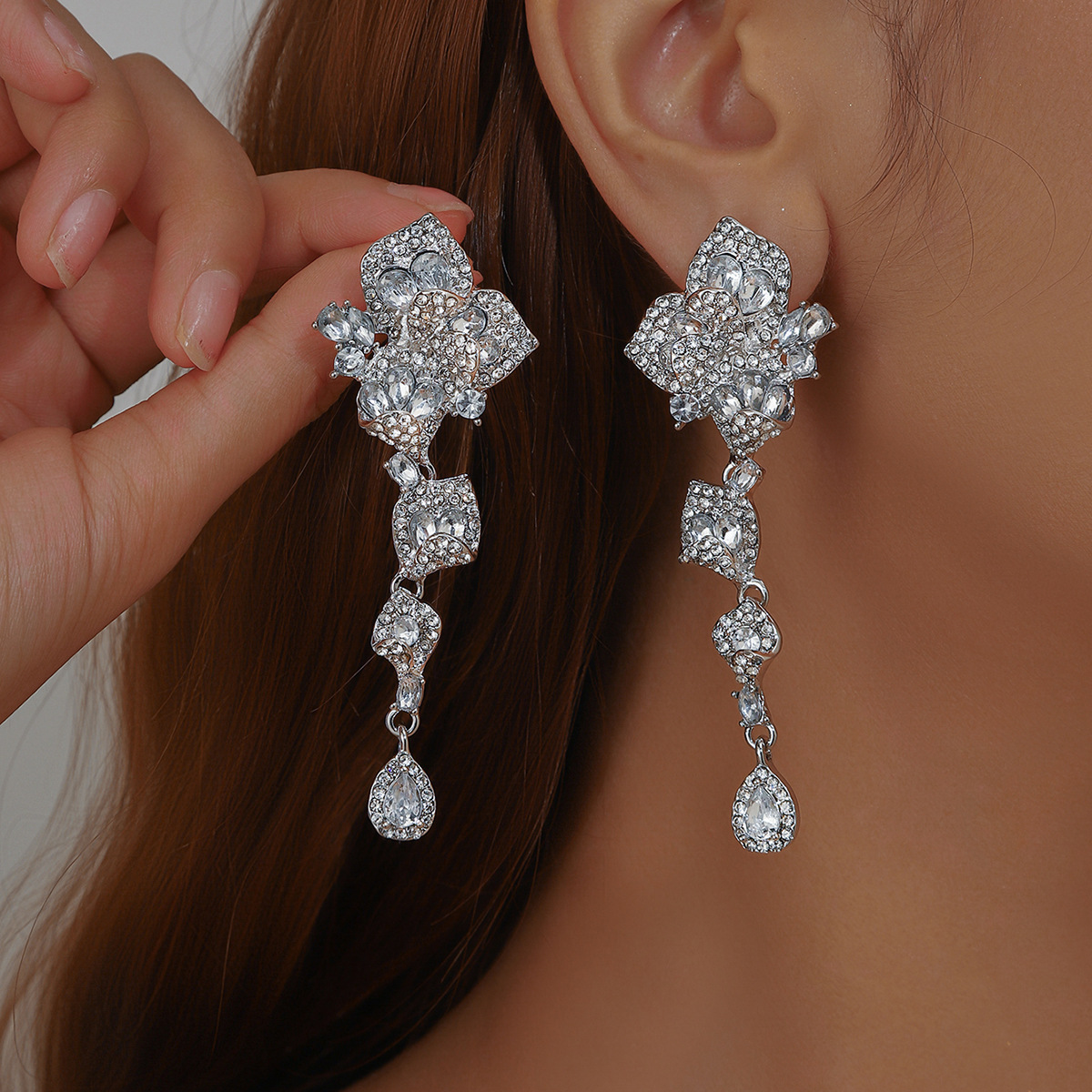 High-end earrings