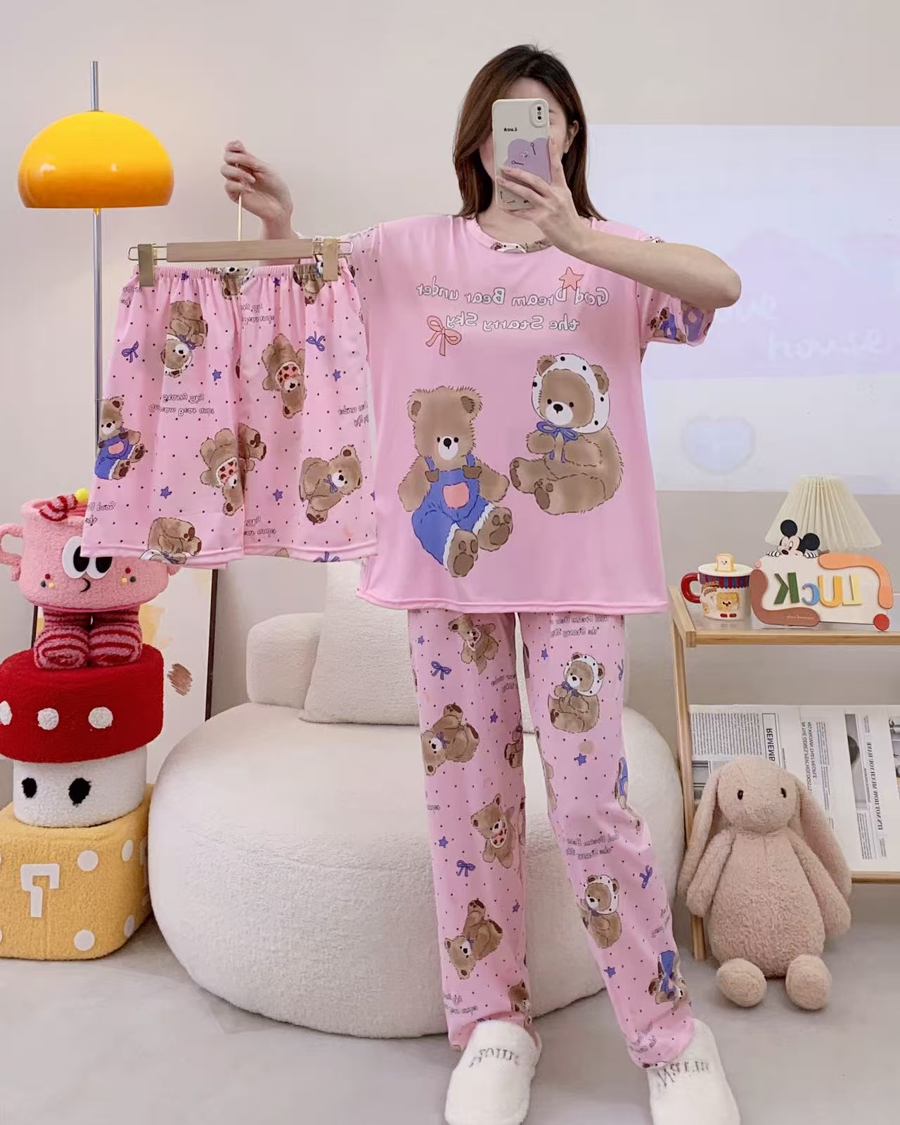 Pijamas de verano transfronterizos pijamas de leche de seda de tres piezas set de dibujos animados comercio exterior ropa para el hogar pantalones de mangas cortas lindos