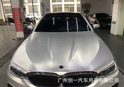 to new M5 front and rear – Big Surrounded - m5-engine-cover