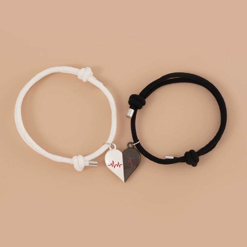 Magnetic game console, handle, pendant, creative bracelet for beloved, (Cross-border trading)