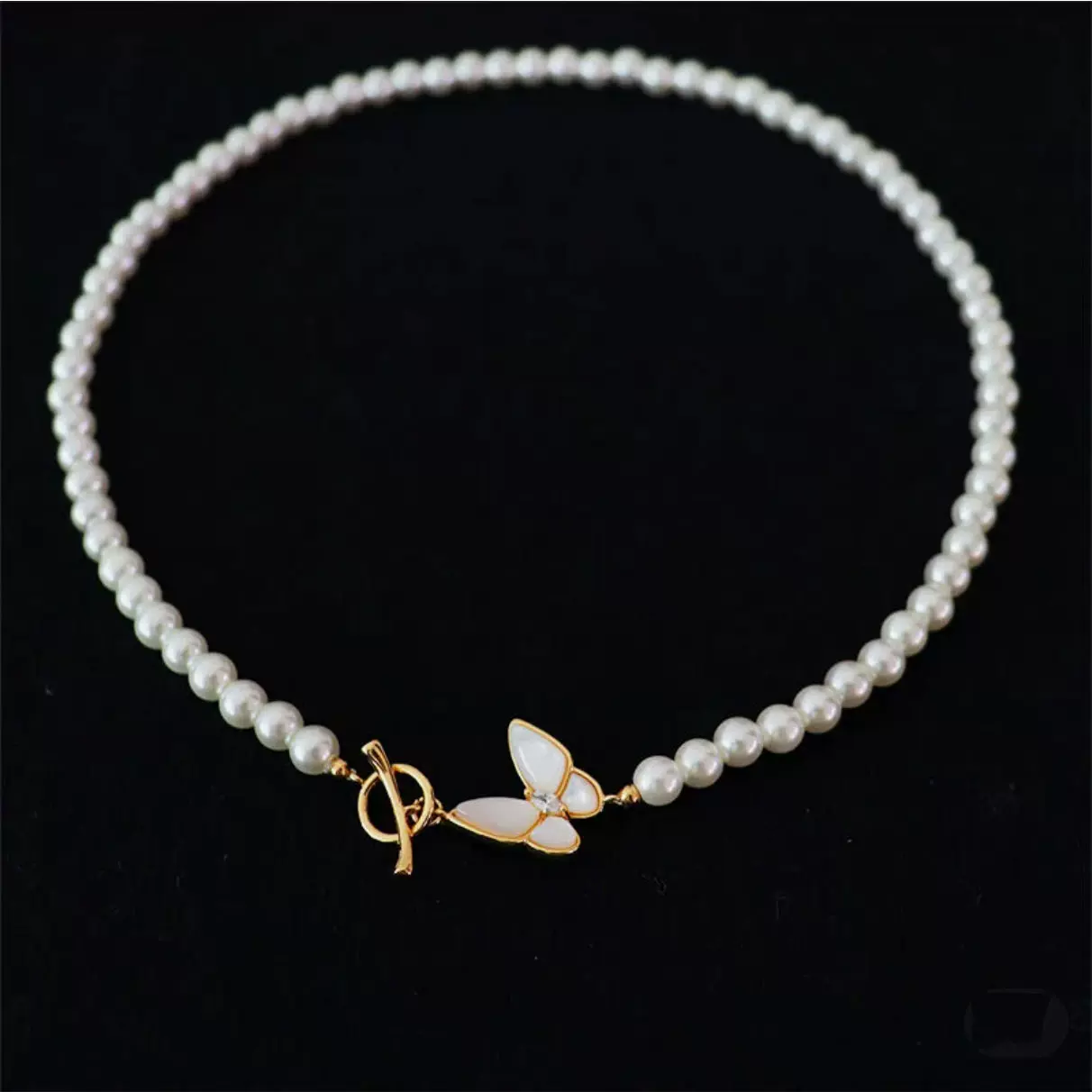 天然无核淡水珍珠项链OT扣蝴蝶装饰ins风简约时尚女锁骨链甜美饰