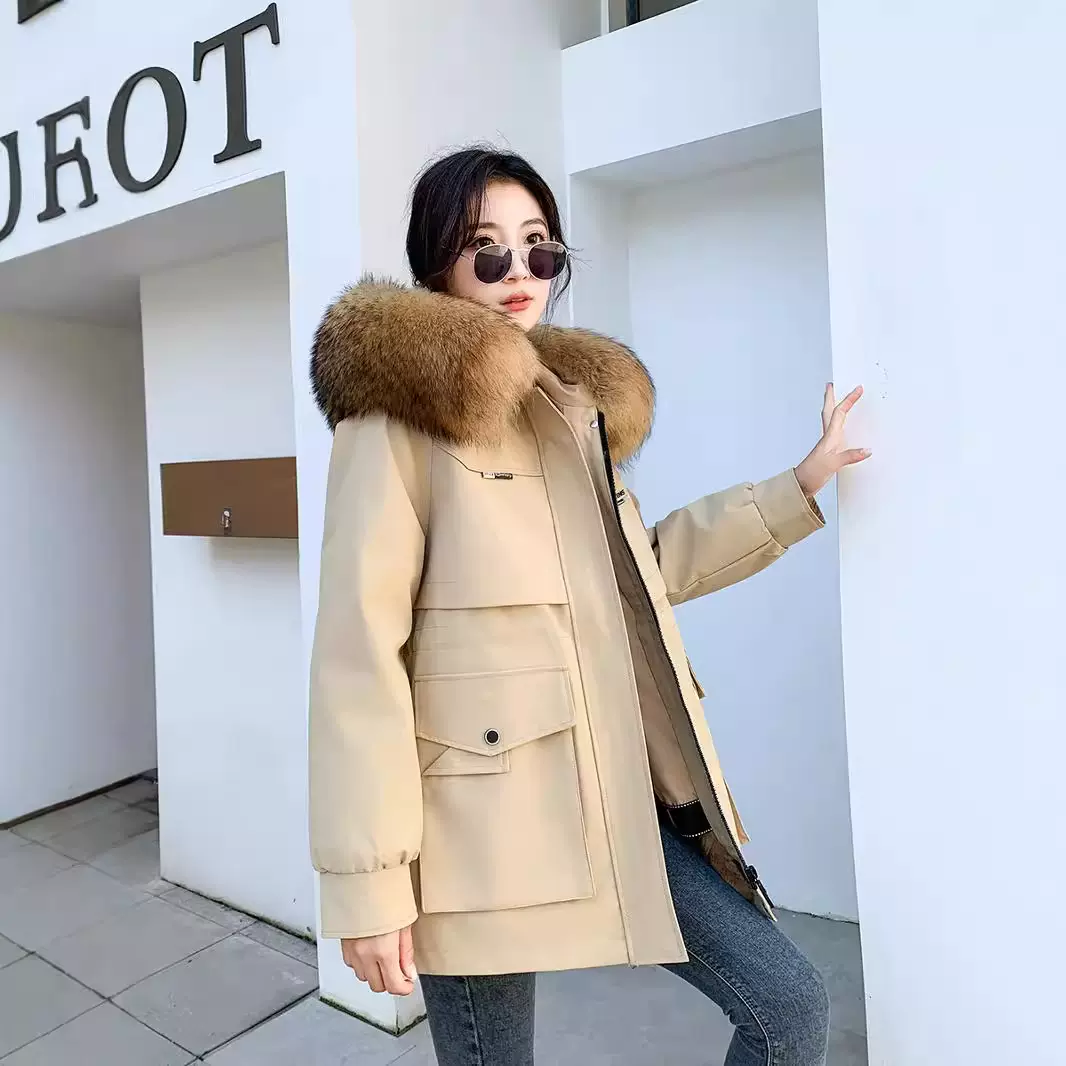 派克服女獭兔毛内胆可拆卸2025冬季新款工装休闲风中长款皮草外套