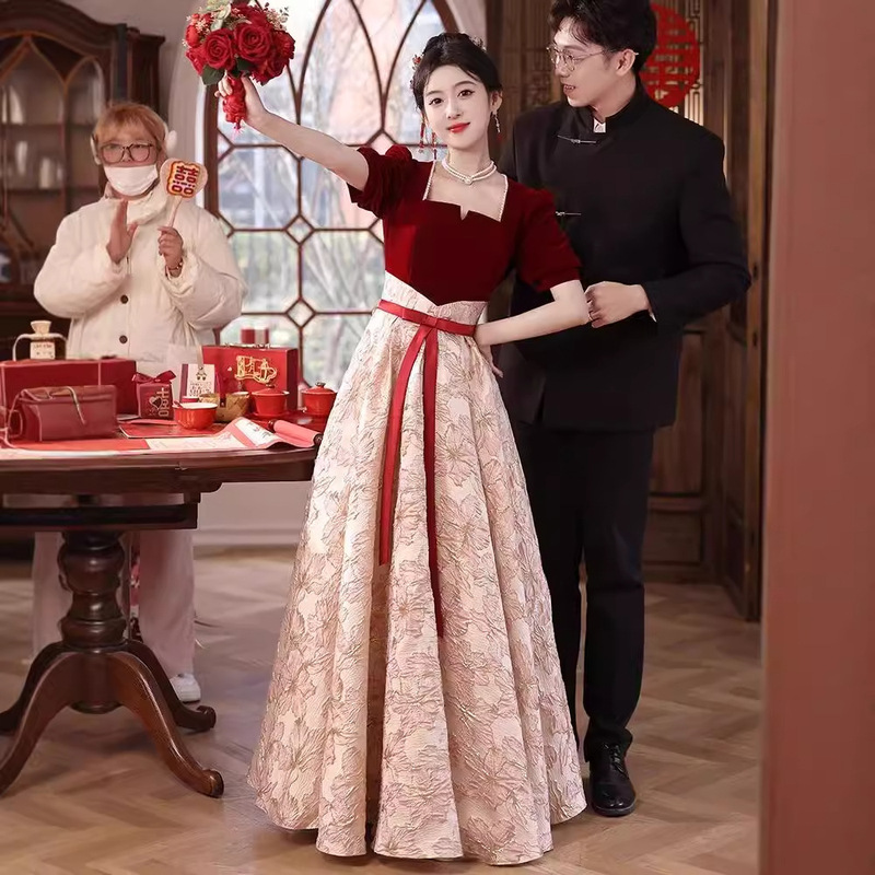 French-Style Engagement Dress for Women, 2026 New Model, Long Autumn Bridal Gown for Wedding Banquet French-Style Engagement Dress for Women, 2026 New Model, Long Autumn Bridal Gown for Wedding Banquet