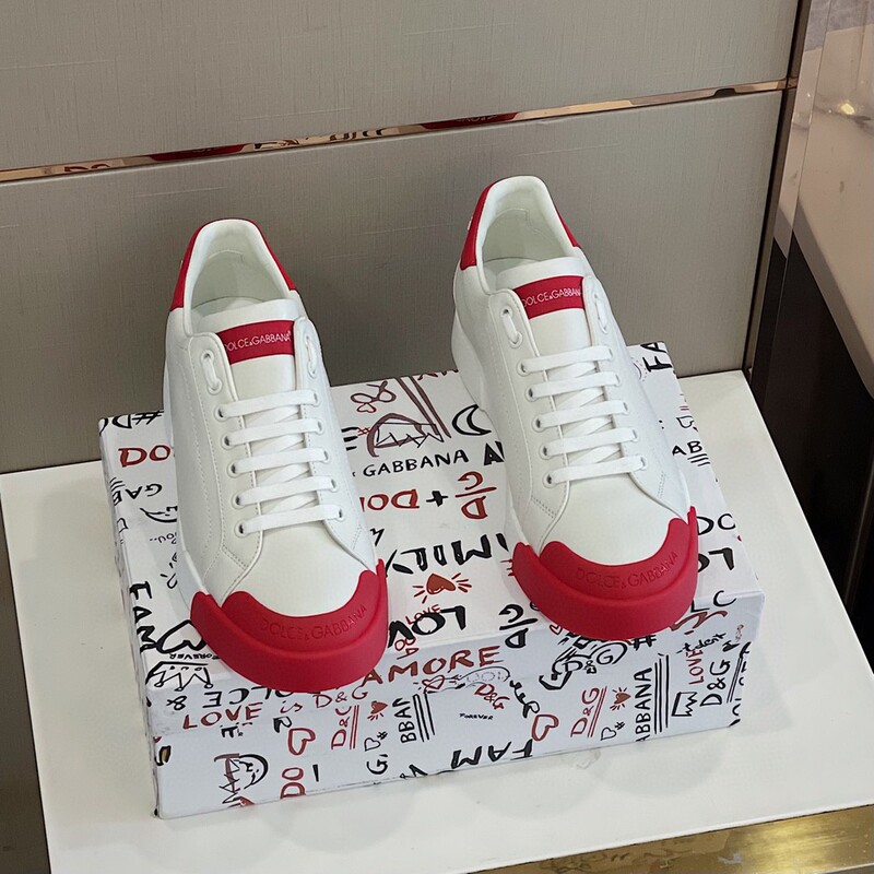 D men's sports fashion shoes White Red casual shoes leather foreign trade supply factory direct Joker fashion D men's sports fashion shoes White Red casual shoes leather foreign trade supply factory direct Joker fashion