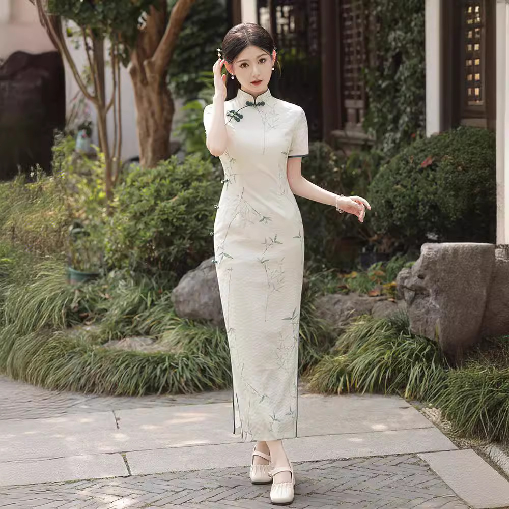 Summer retro cheongsam