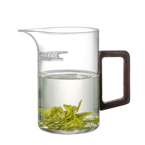 Wholesale office household wooden crescent fair cup punched filter integrated glass cup scented tea green tea tea cup