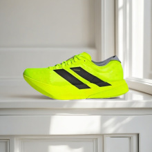 ����ЬAdios Pro4 ̼����Ь�R�����\��Ь���m�p����Ů���e�ܲ�Ь