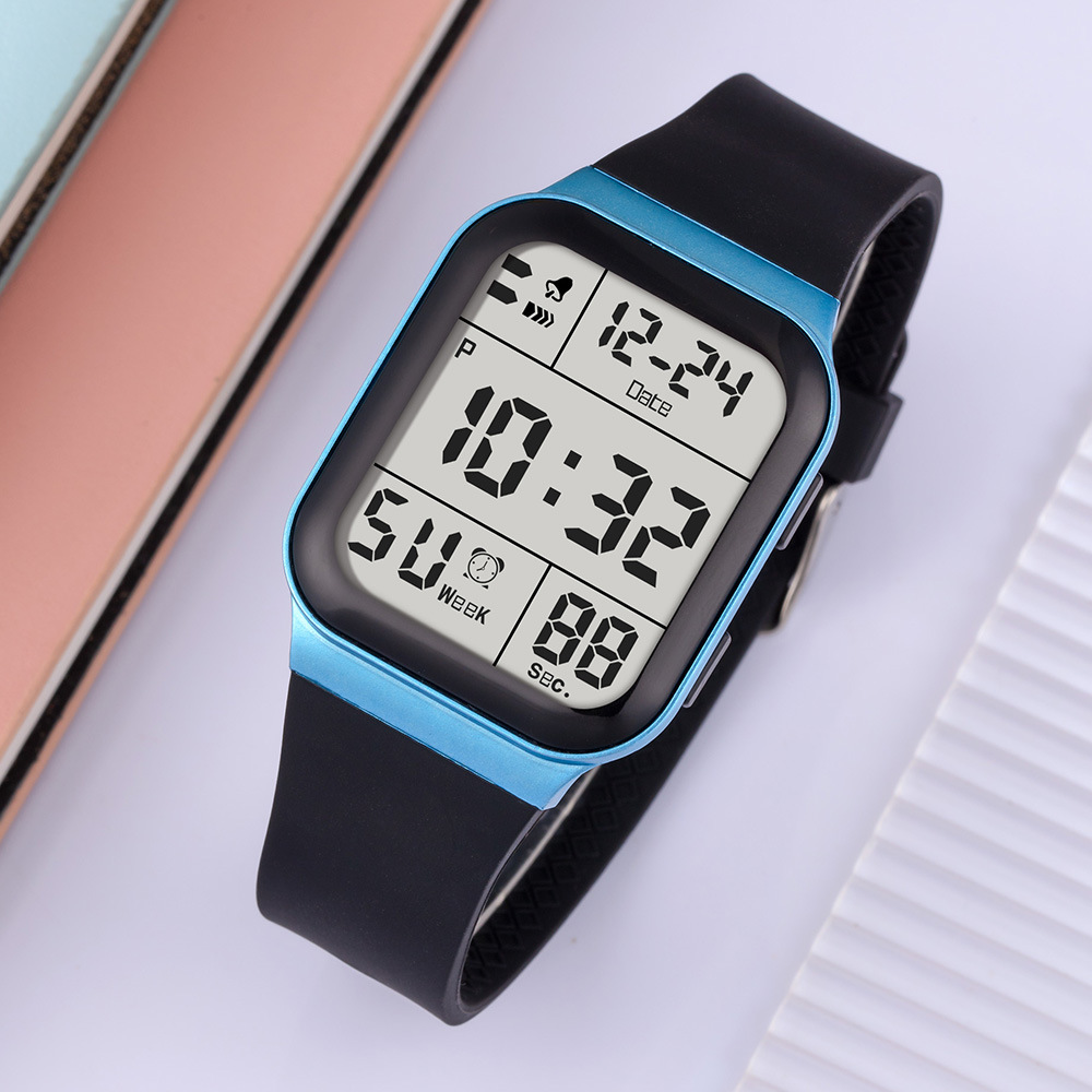 Nuevo personal para estudiantes de sexo masculino y femenino cronometrador LED reloj electrónico alarma deportiva multifuncional al aire libre reloj electrónico al por mayor