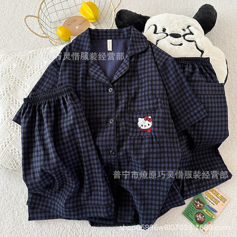 Pajamas de tres piezas de torta de oso para mujeres de verano, pantalones de manga corta, nubes de algodón adorable, viento en 2025 nueva ropa para el hogar