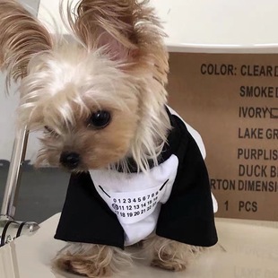 Pet Clothes Four Seasons Breathable Lightweight Digital Double Label Black and White Shoulder Schnery Cat Same Pet Clothes
