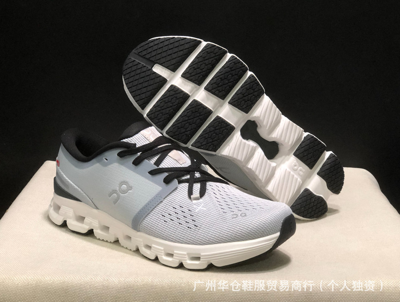 莆田On/昂走Cloud X 4男女ランニングシューズ緩震回弾蛇年限定低助通気スポーツシューズ|undefined