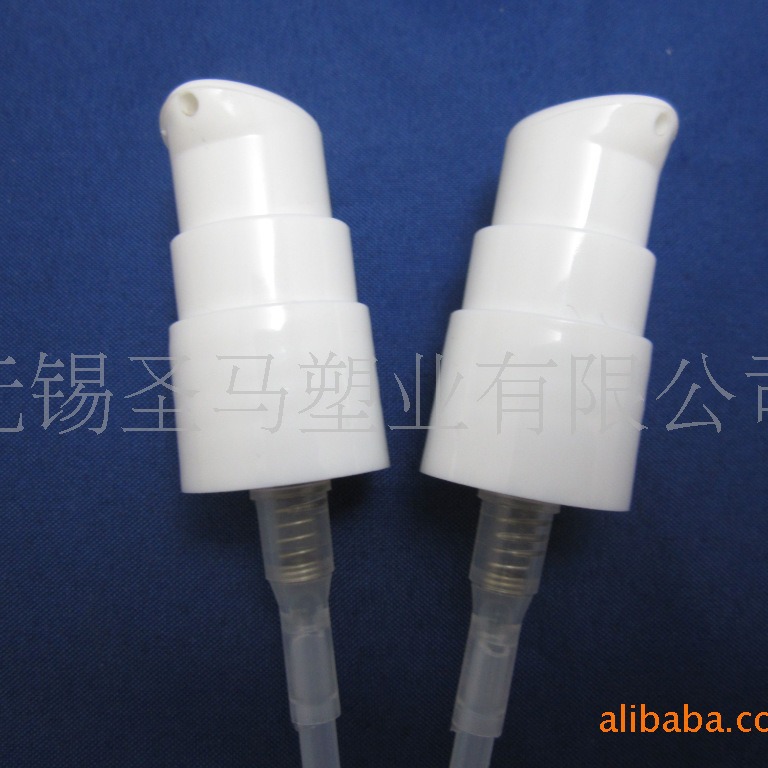 粉底液，精华，美容，护肤，化妆品包装