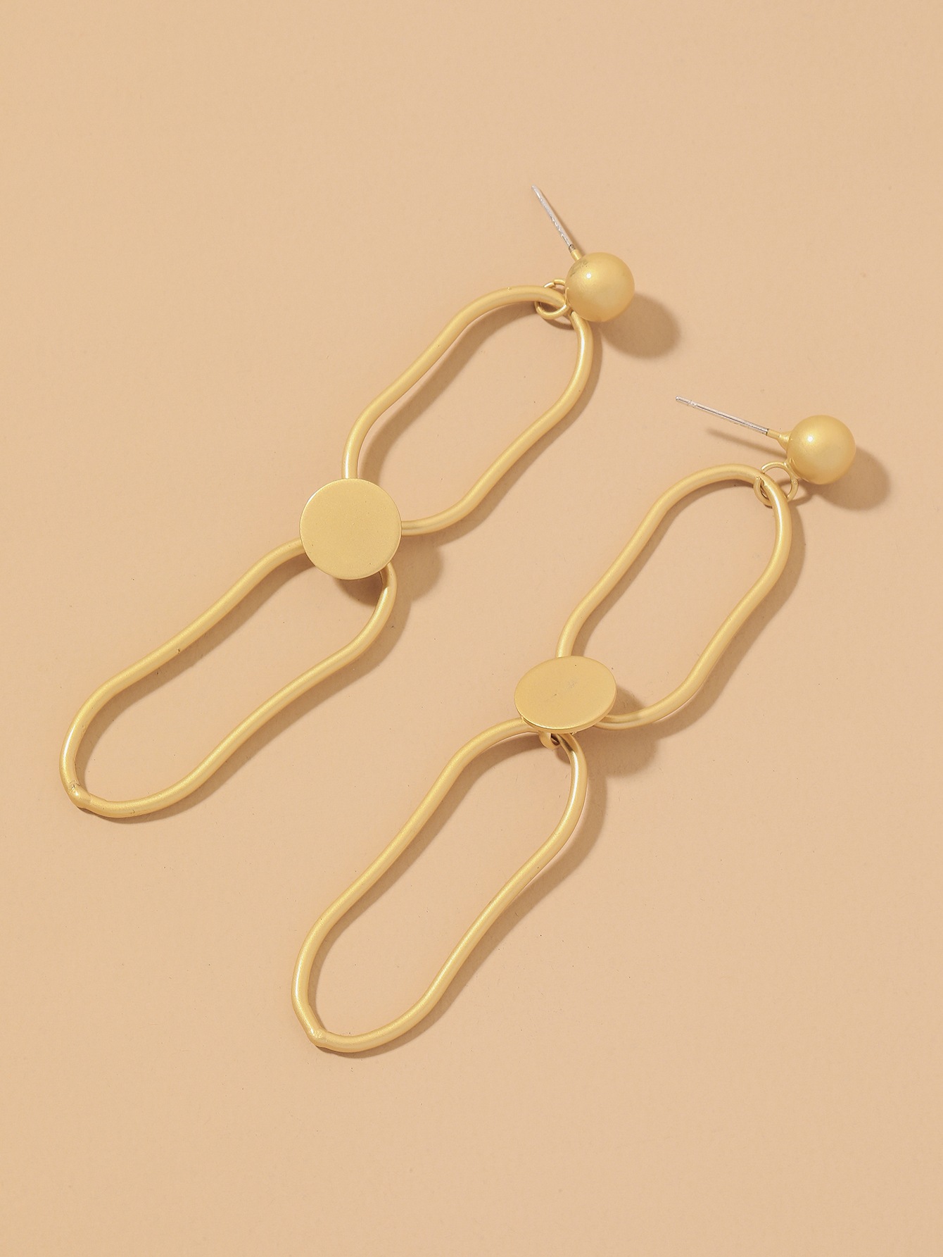 Korean Matte Gold Oval Long Earrings display picture 7