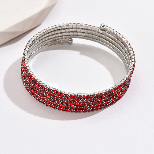 Light Luxury Copper-Plated 18K Gold Multi-Layer Winding Bracelet with Green Columnar Zircon Tennis Chain, High-End Niche Style for Women Light Luxury Copper-Plated 18K Gold Multi-Layer Winding Bracelet with Green Columnar Zircon Tennis Chain, High-End Niche Style for Women