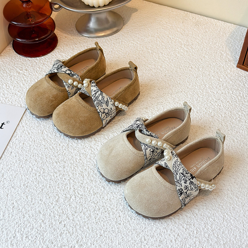 Zapatos de princesa para niñas, zapatos de cuero casuales, 2025 otoño, nuevos zapatos de estilo Mary Jane, zapatos de soja suaves