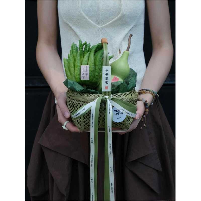 Bergamot and Gourd Combination Woven Basket Gift Box for Holiday Gifts, Employee Benefits, and Client Gifts Bergamot and Gourd Combination Woven Basket Gift Box for Holiday Gifts, Employee Benefits, and Client Gifts
