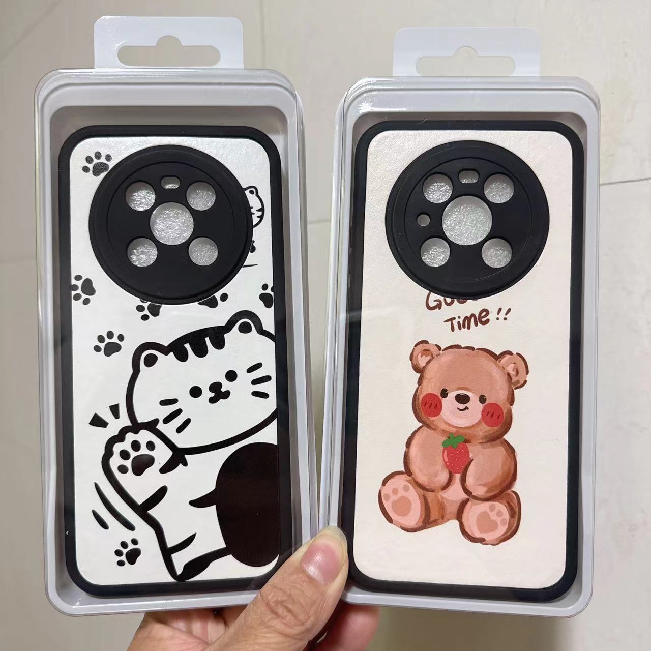适用vivoRENO12小胖妹手机壳X100卡通贴皮FINDX7精孔全包A3保护套