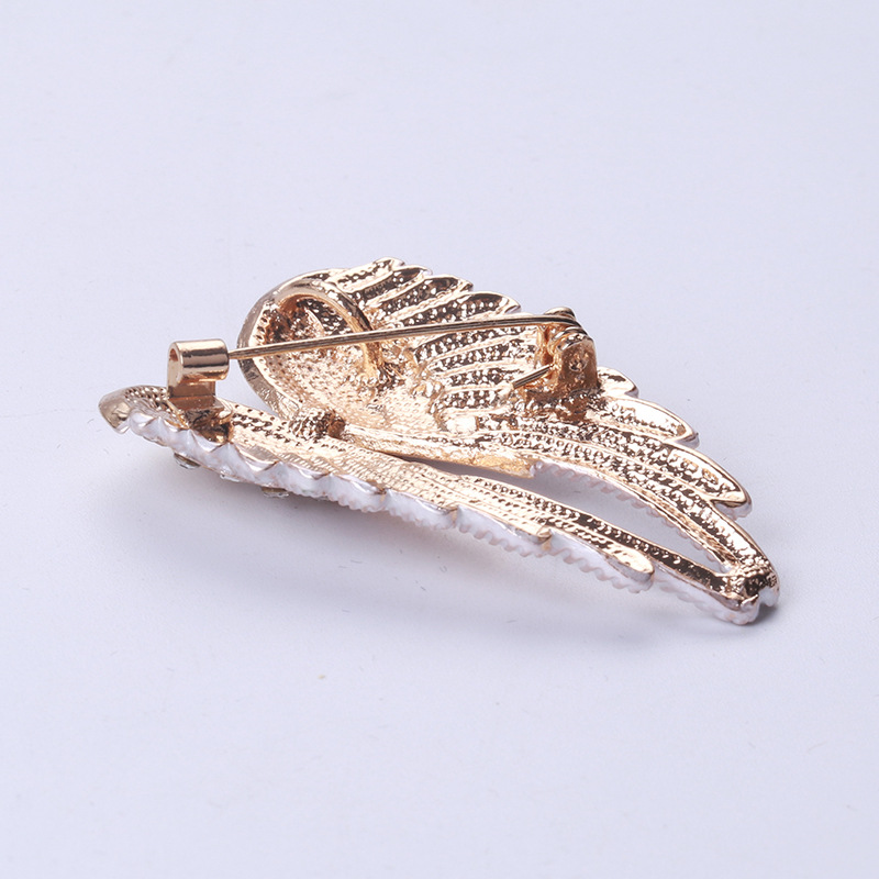 Ig Style Modern Style Wings Alloy Enamel Inlay Rhinestones Women's Brooches display picture 5