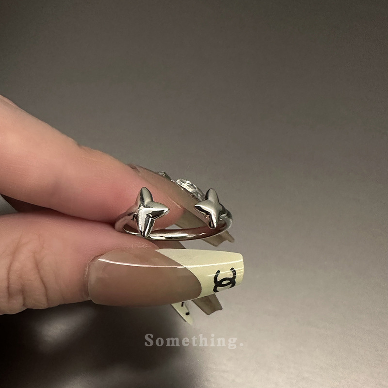 Stella aperta in zircone chiaro per donna, tendenza Ins, design di nicchia, sensazione di alta qualità, anello per indice, alla moda e_voghion.com