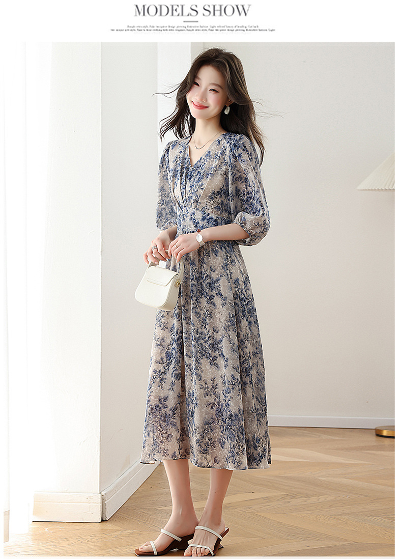Đầm maxi nữ thắt eo họa tiết hoa nhí xòe lớn dáng suông — màu sắc, xanh lam chi tiết 10