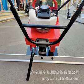 手扶混凝土路面汽油振动尺 混凝土刮板尺图片 小型找平尺供应