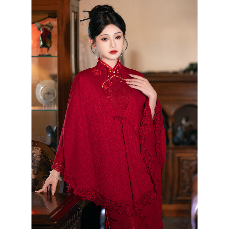 Red Shawl with Cheongsam Toast Dress Bride's Outer Knitted Cardigan Coat Covering Flesh and Slimming Chinese Style Festive Red Shawl with Cheongsam Toast Dress Bride's Outer Knitted Cardigan Coat Covering Flesh and Slimming Chinese Style Festive