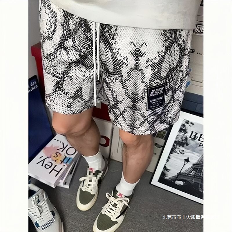 American-style python-pattern cool quick-dry shorts for men, summer fitness sports running ice silk pants, straight-leg knee-length shorts American-style python-pattern cool quick-dry shorts for men, summer fitness sports running ice silk pants, straight-leg knee-length shorts