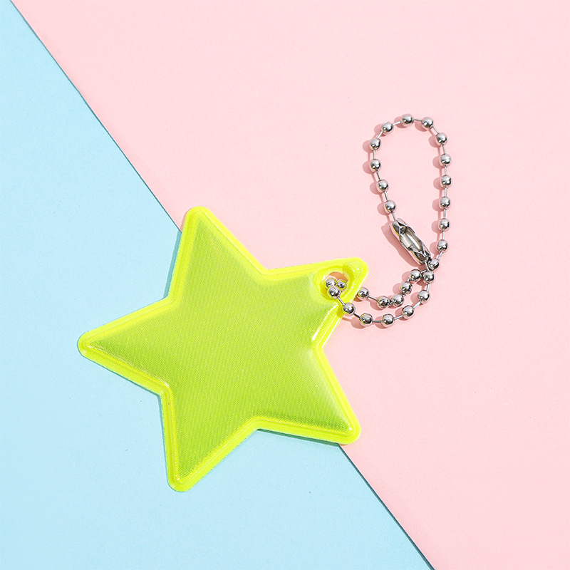Llavero Colgante Reflectante de Estrella de PVC para Mochila Escolar y Ciclismo