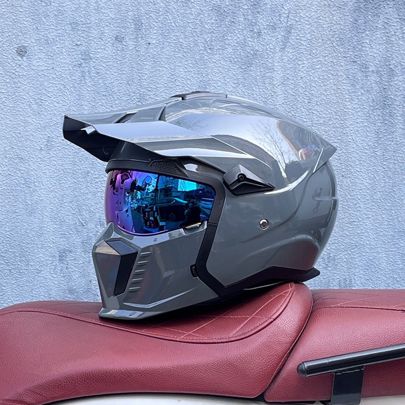 컬러 도금이 적용된 시멘트 그레이