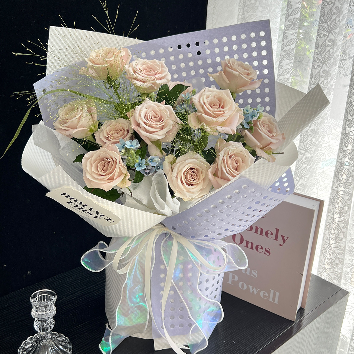 Nuevo agujero de dopamina agujero de papel embalaje de flores bouquet de alta calidad agujero de papel florista materiales de flor al por mayor