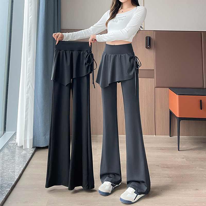 Micro-Flare Yoga Pants for Women with Faux Two-Piece Design, Skirt Cover, High Waist, Butt-Lifting, Loose Fit, Casual, Micro-Flare Pants for Sports and Fitness