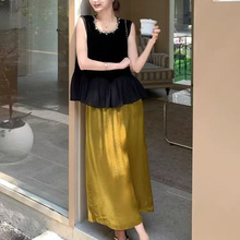 2025新款简约时尚百搭秋冬新款法式荷叶边丝绒无袖背心裙两件套