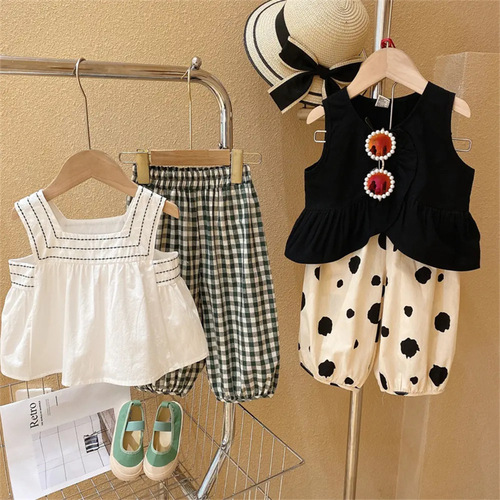 2023女童夏季韩版洋气童装吊带套装新款时髦儿童灯笼裤宝宝两件套