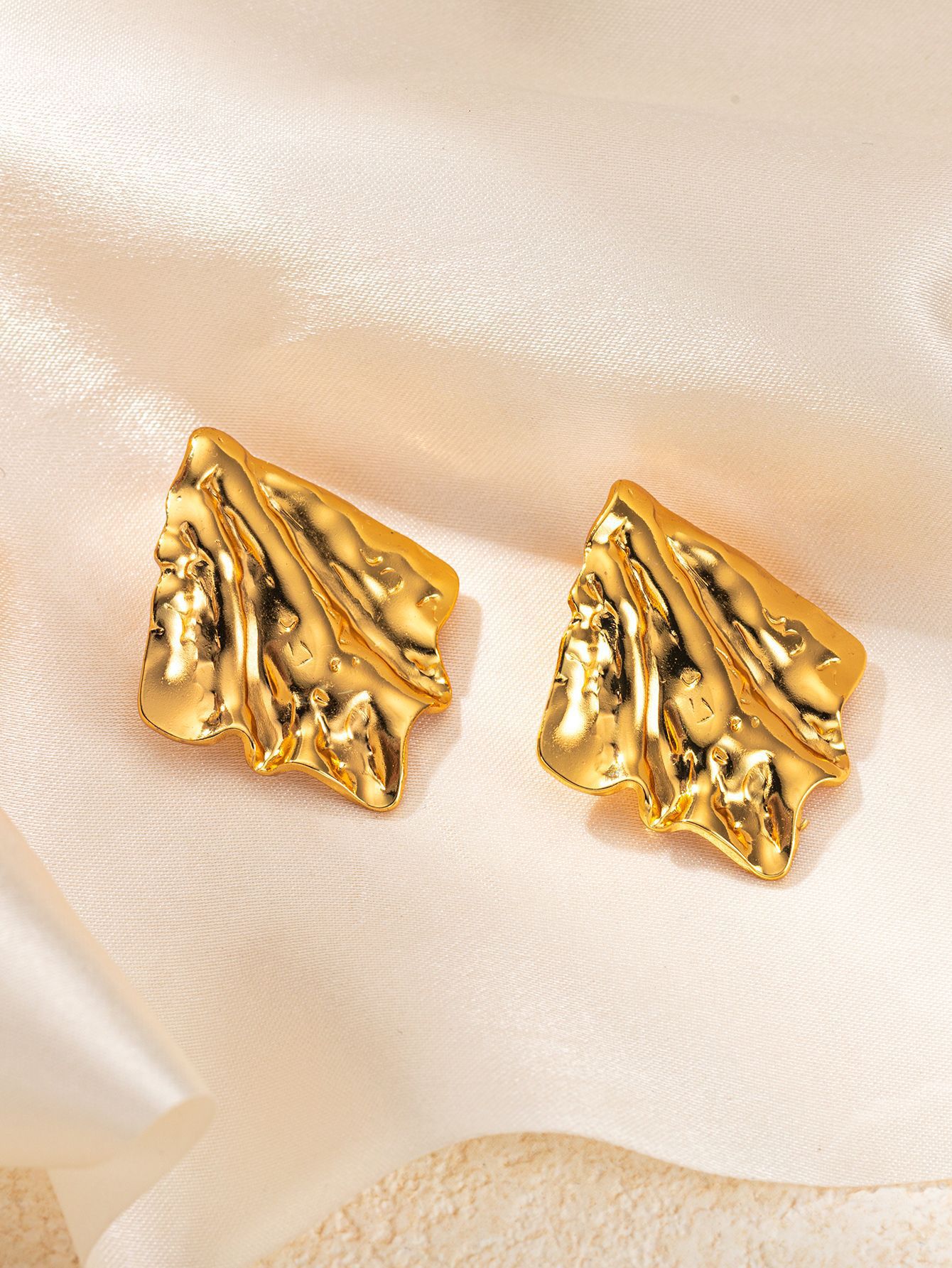 트위스트 아이언 이어링