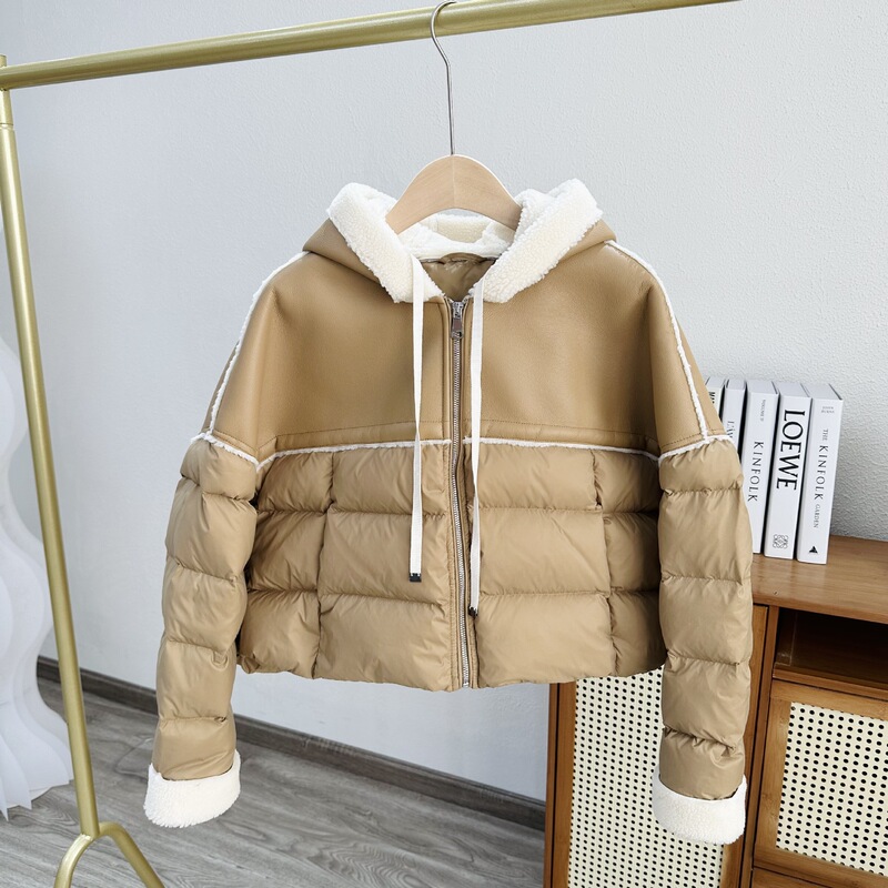European high-end new PU leather lambswool stitching hooded fashion down jacket women's short loose warm coat winter European high-end new PU leather lambswool stitching hooded fashion down jacket women's short loose warm coat winter