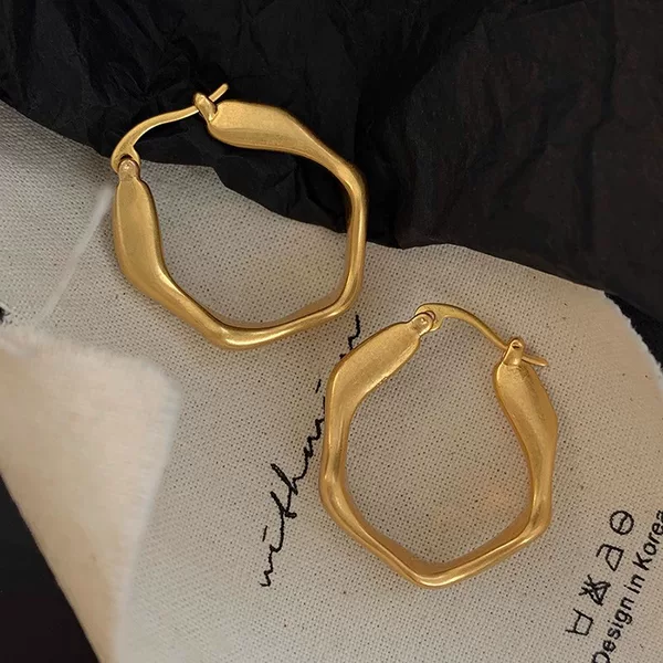 Retro Hong Kong Style Hexagonal Circle Earrings Earrings for Women Niche Simple Plain Circle High-End Exaggerated Gold Earrings Trend