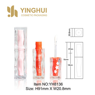 Factory Direct Supply Square Lip Gloss Tube Injection Molding Standard Brush Head Cosmetic Packaging Material