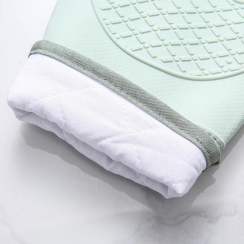 Insulated oven gloves baking tools silicone non-slip gloves thickened kitchen baking two-finger microwave oven gloves