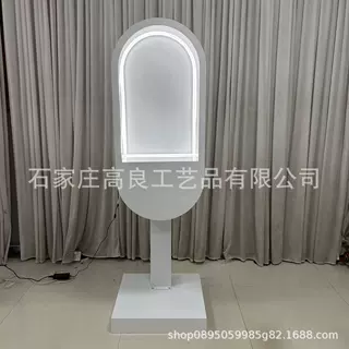 厂家直销定制新款带灯婚庆复古电话亭装饰婚礼 节日装饰用品