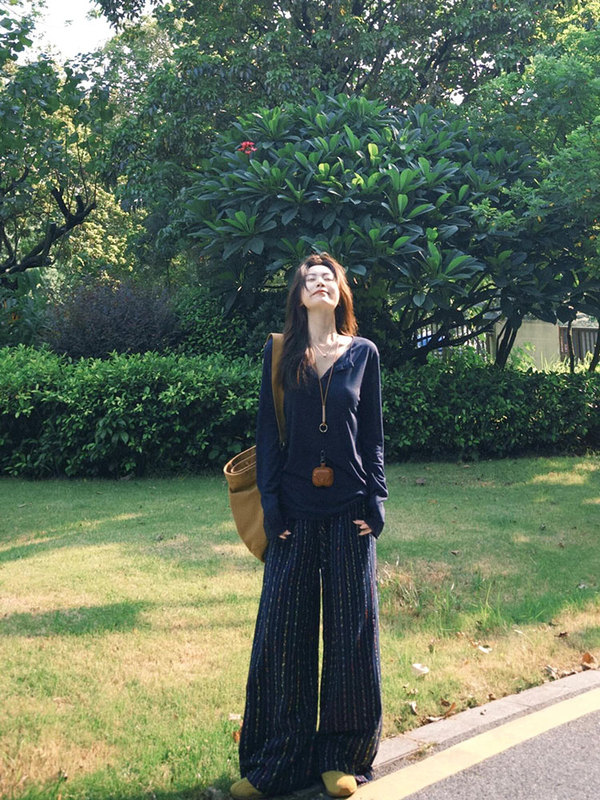胖mm休闲简约纯欲风设计薄款半开领T恤女大码宽松百搭长袖打底衫|undefined