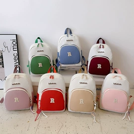 休闲背包;中大学生书包;儿童双肩包