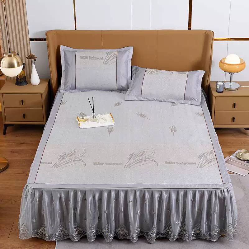 Summer silk mat