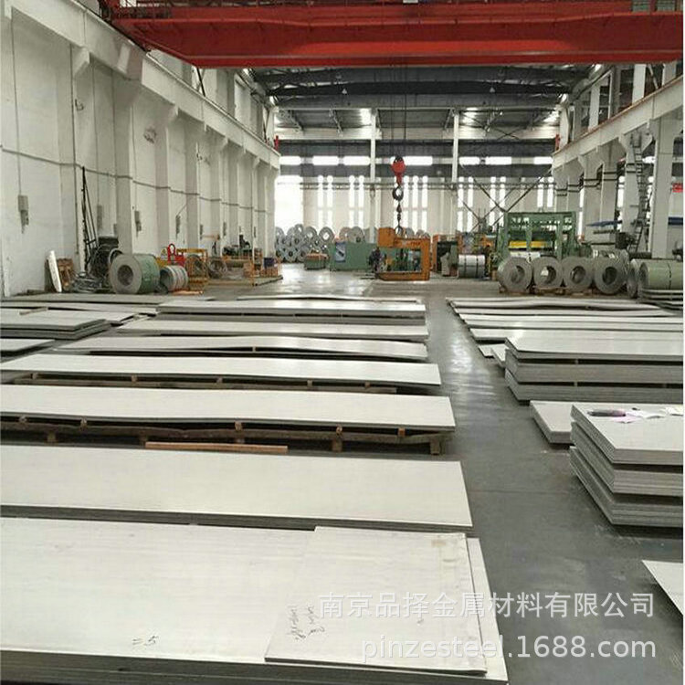 201不锈钢板批发 常备库存 4*8 1*2标板零售 可分条分卷开平加 工