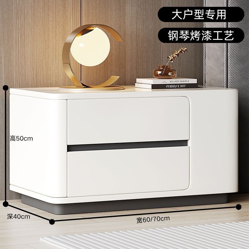A 12m 흰색 오른쪽