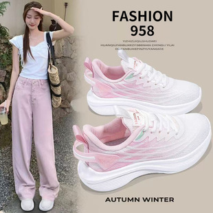 Lightweight Student Casual Sports Shoes Campus Style 2025 Autum Soft Sole Lightweight Mesh Fly Woven Running Fitness Shoes for Women