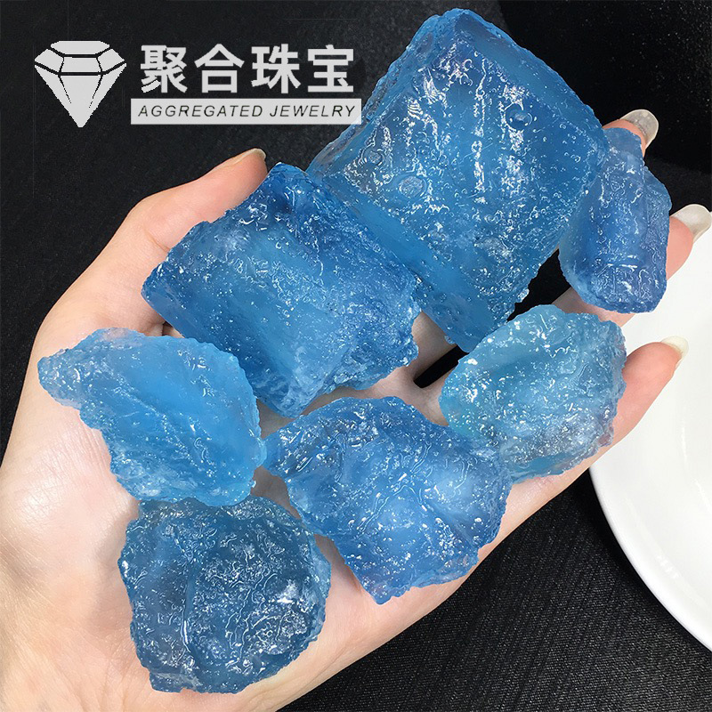 Wholesale natural aquamarine original stone irregular bare stone DIY original stone pendant aromatherapy stone bracelet degaussing