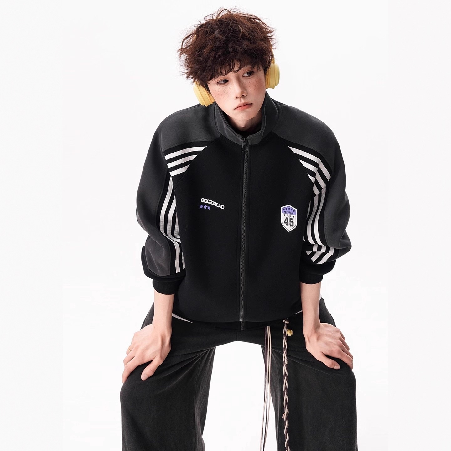 Giacca baseball con badge uomo donna felpa raglan oversize_voghion.com