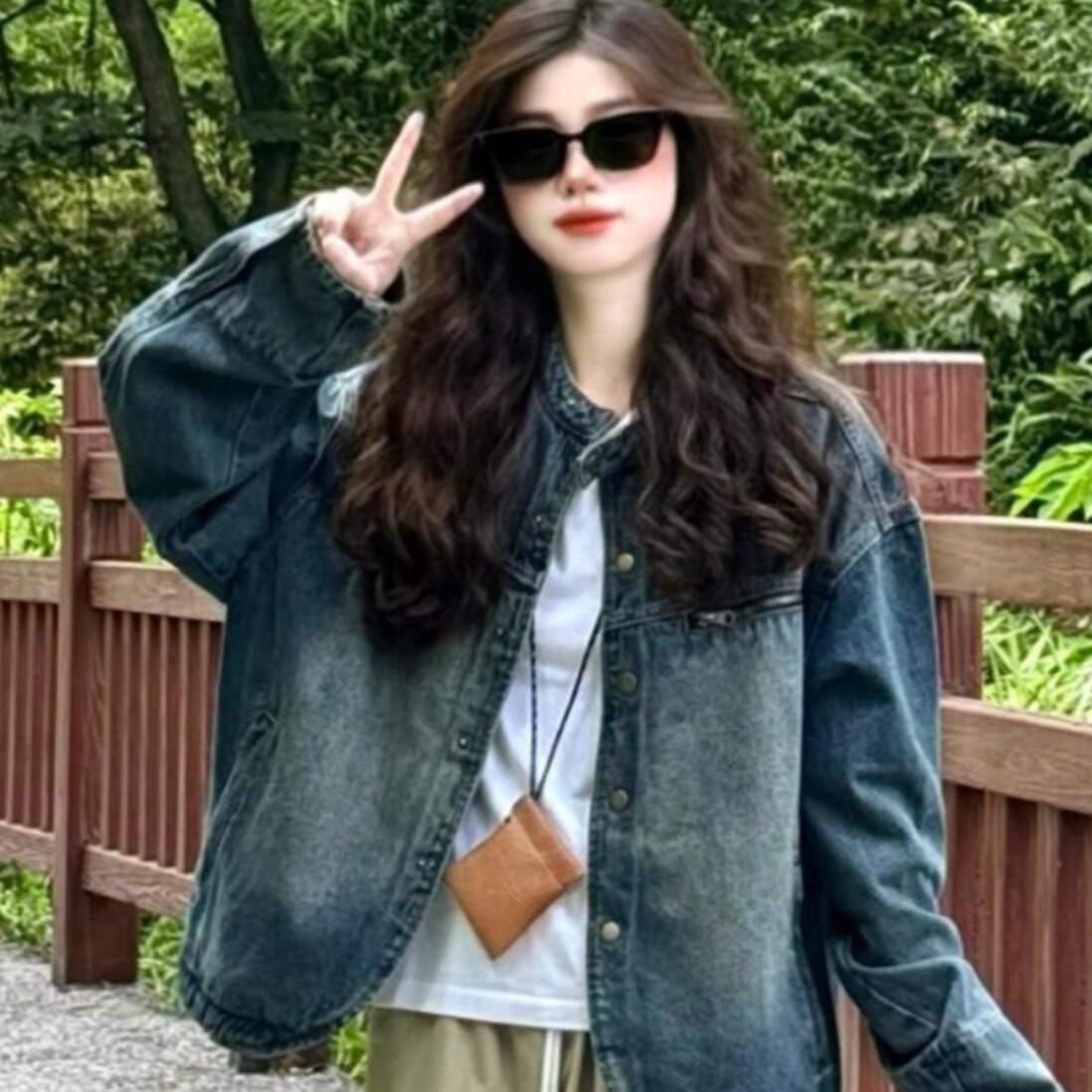 Autumn retro denim short design jacket