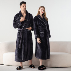 国境を越えたバスローブはフランネルのパジャマを厚くして、秋冬のパジャマ女性カップルの部屋服男性女性のバスローブのパジャマ