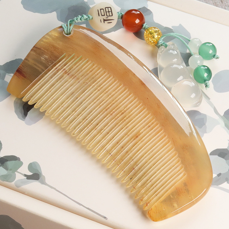 工場は天然の黄色の牛の角の櫛を卸売りします。|undefined
